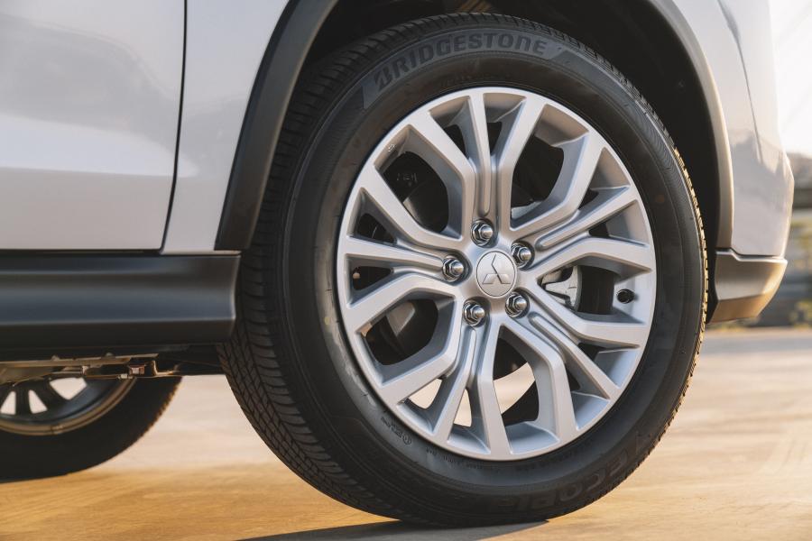 Колеса Mitsubishi ASX ES 2019 года  (AU) (фото 5 из 28)